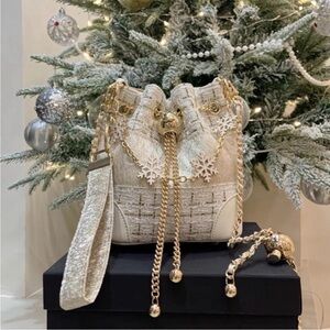 CHANEL GWP Cream and Gold Shoulder Bag